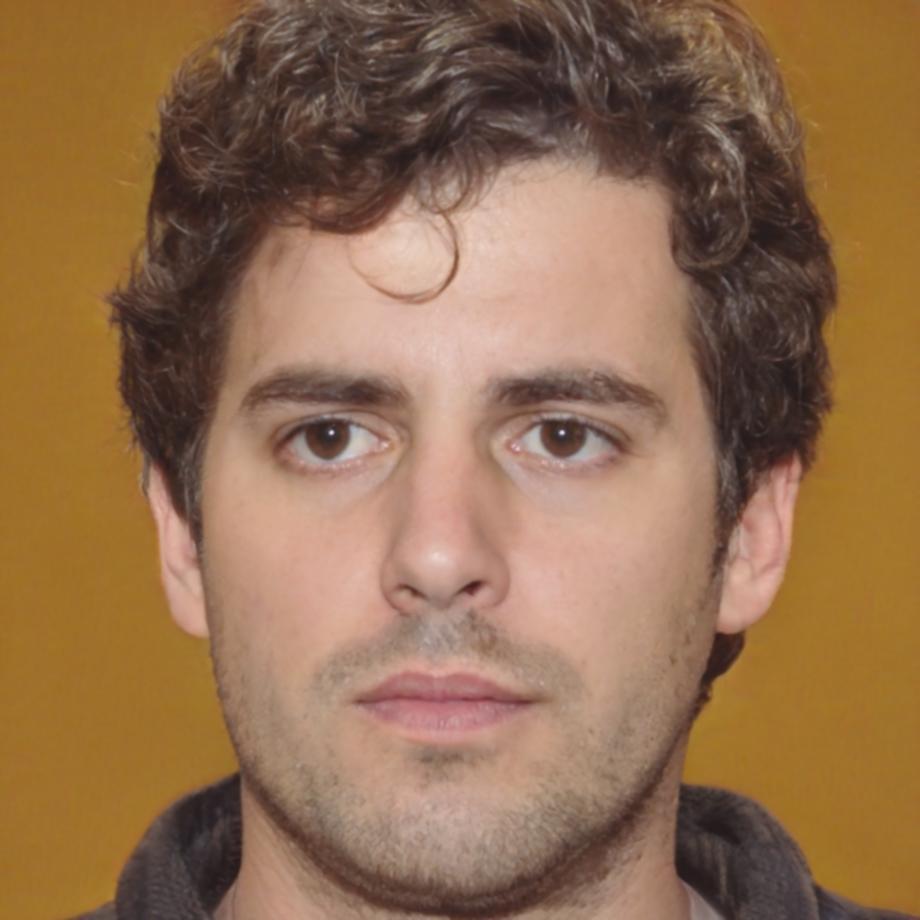 Oriol Castellà, fundador de lumivorynex y especialista en educación financiera práctica